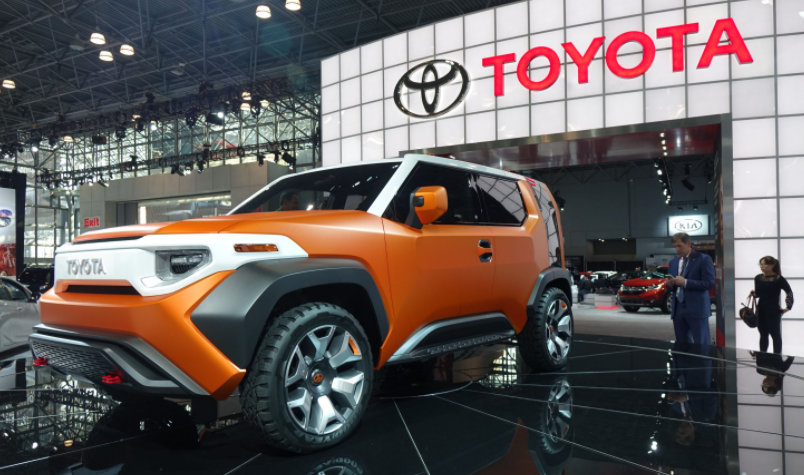 2025 Toyota FJ Cruiser FT 4X Concept, Interior, Design